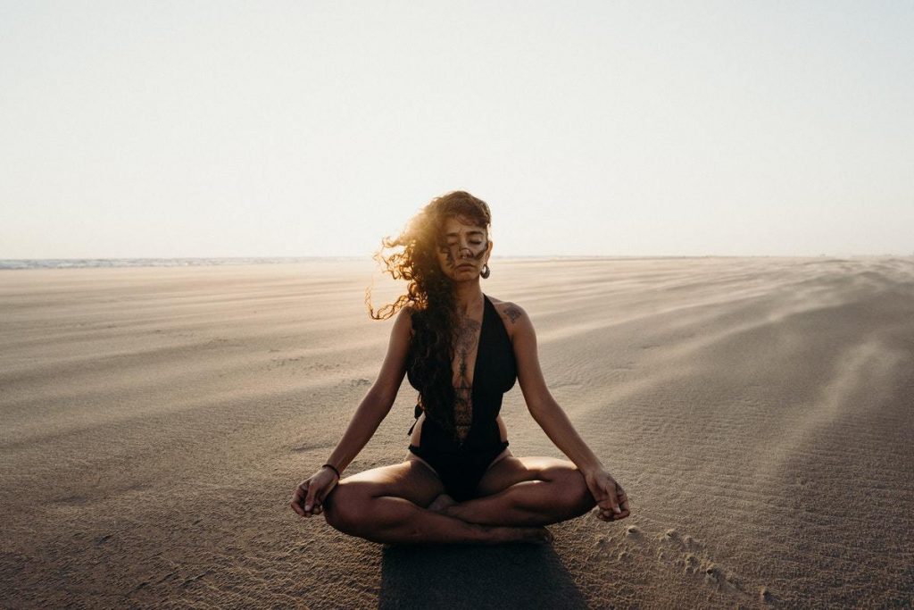La meditación no es una técnica de relajación, sino un entrenamiento de la mente y el cuerpo que, con perseverancia y paciencia, puede cambiar tu vida para siempre.